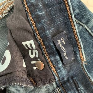 Gap Perfect Boot Leg jean